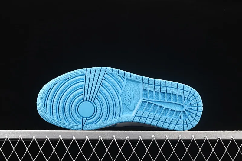 All Categories Air Jordan Jordan Series Basketball Shoes Air Jordan 1 Mid Differentiated Edition Air Jordan 1 Mid AJ1 Joe 1 Blue and Green Chinese Culture Basketball Shoes DA8010-400